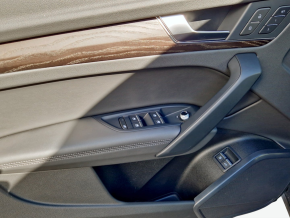 Audi Q5 50 TFSI e quattro advanced thumbnail