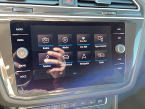 VW Tiguan Highline 2,0 TSI  DSG 4Mot thumbnail