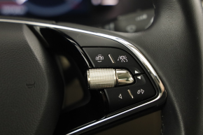 Škoda Superb Laurin & Klement TDI 4x4 DSG thumbnail