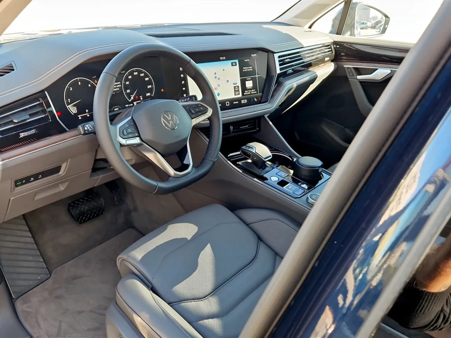 VW Noul Touareg Elegance V6 TDI TD