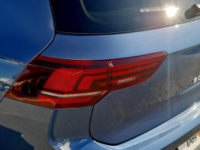 VW Golf Life 1.5 TSI DSG PHEV TD thumbnail