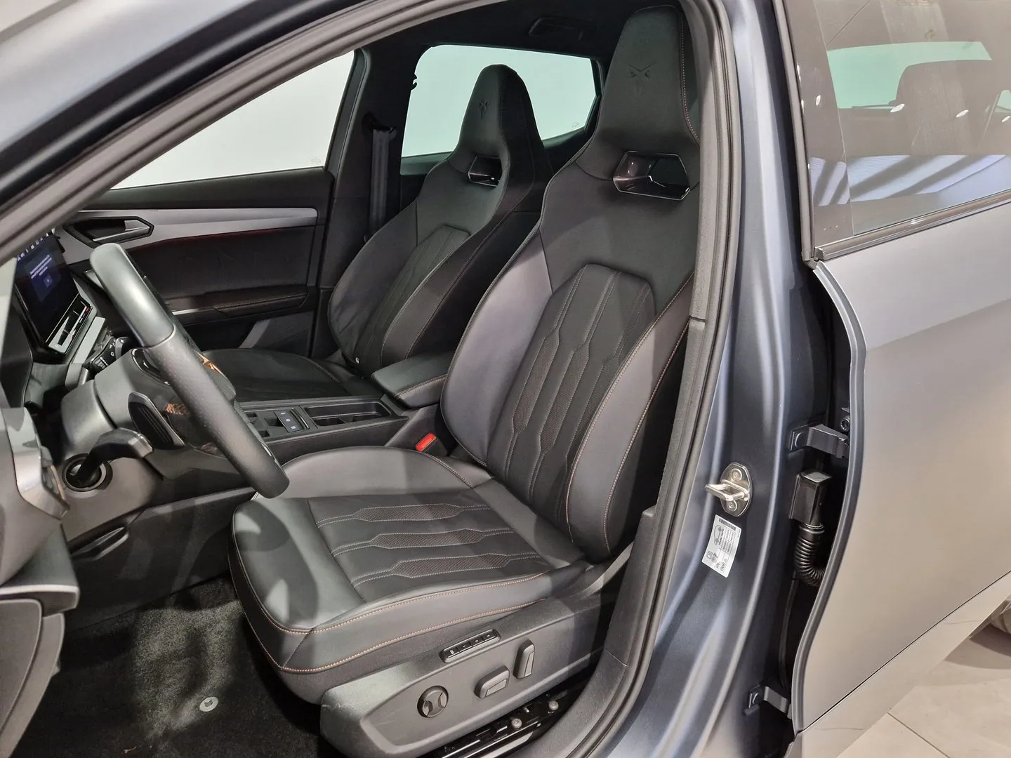 CUPRA Formentor 1.4 e-HYBRID