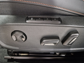 CUPRA Formentor 1.4 e-HYBRID thumbnail