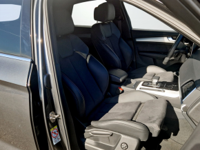 Audi Q5 Sportback 40 TDI quattro S line thumbnail