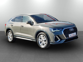 Audi Q3 Sportback S Line 35 TFSI thumbnail