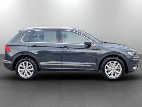 VW Tiguan Highline 2,0 TSI DSG 4Mot thumbnail
