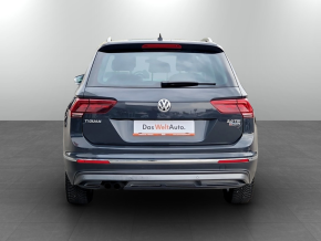 VW Tiguan Highline 2,0 TSI DSG 4Mot thumbnail