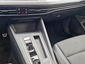 VW Golf Life 1.5 eTSI ACT DSG mild hyb TD thumbnail