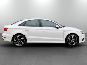 Audi A3 Limuzina Sport 1.5 TFSI thumbnail