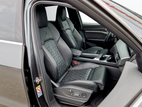 Audi e-tron SB S line 50 quattro thumbnail