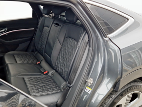 Audi e-tron SB S line 50 quattro thumbnail