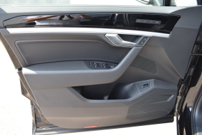 VW Noul Touareg Elegance V6 TDI TD thumbnail