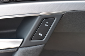 VW Noul Touareg Elegance V6 TDI TD thumbnail