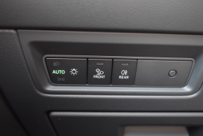 VW Noul Touareg Elegance V6 TDI TD thumbnail