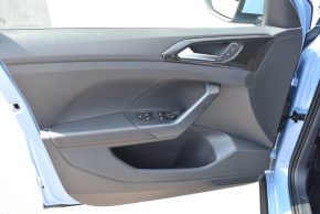 VW Noul T-Cross Life 1.5 TSI DSG TD thumbnail