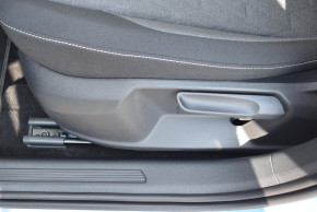 VW Noul T-Cross Life 1.5 TSI DSG TD thumbnail