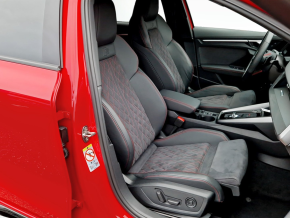 Audi A3 Sportback 45 TFSIe S line thumbnail