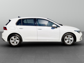 VW Noul Golf Life 1.0 TSI thumbnail