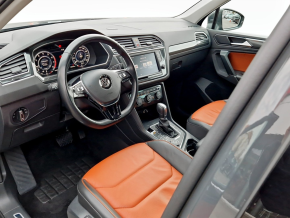 VW Tiguan Highline 2,0 TSI DSG 4Mot thumbnail