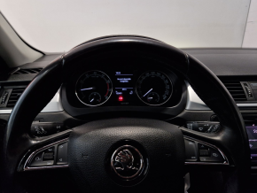 Škoda Rapid Spaceback SMART 1.0 TSI thumbnail