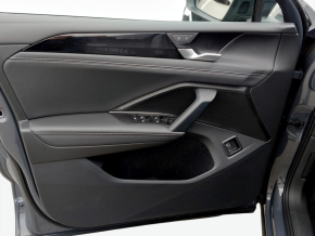 VW Noul Tiguan Life Hybrid 1,5 TSI DSG TD thumbnail