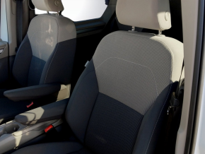 VW Multivan Life L 2.0 TDI 110KW thumbnail