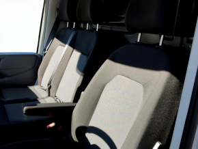 VW Crafter 3.5 Furgon L3H3 FWD 103kW thumbnail