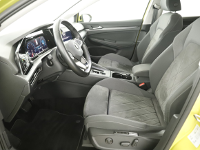 VW Golf Style TSI DSG thumbnail