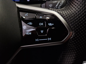 VW Arteon SB R-Line 2.0 TDI SCR DSG thumbnail