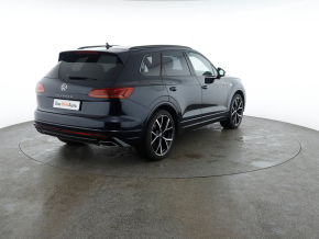 VW Touareg R-Line TDI 4MOTION thumbnail