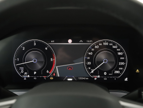 VW Touareg R-Line TDI 4MOTION thumbnail