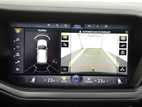 VW Touareg R-Line TDI 4MOTION thumbnail