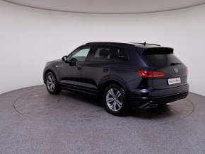 VW Touareg R-Line TDI 4MOTION thumbnail