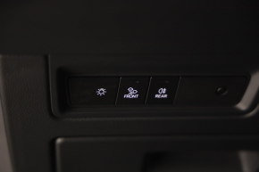 VW Touareg R-Line TDI 4MOTION thumbnail