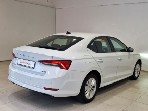 Škoda OCTAVIA AMBITION 1.5 TSI DSG mHEV thumbnail