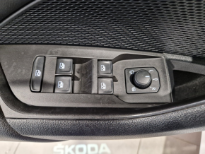 Škoda OCTAVIA STYLE 2.0 TDI DSG thumbnail