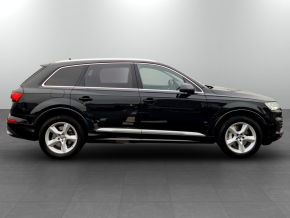 Audi Q7 50 TDI quattro thumbnail