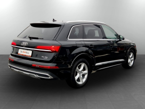 Audi Q7 50 TDI quattro thumbnail