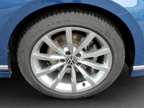 VW Passat Highline 2.0 TDI DSG thumbnail