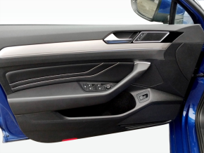 VW Passat Highline 2.0 TDI DSG thumbnail