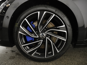 VW Arteon SB R TSI 4MOTION DSG thumbnail