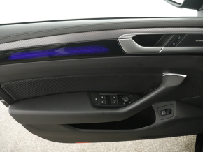 VW Arteon SB R TSI 4MOTION DSG thumbnail