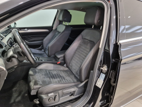 VW Noul Passat Highline 2.0 TDI DSG thumbnail