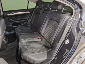VW Noul Passat Highline 2.0 TDI DSG thumbnail