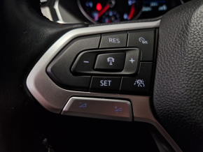 VW Noul Passat Highline 2.0 TDI DSG thumbnail