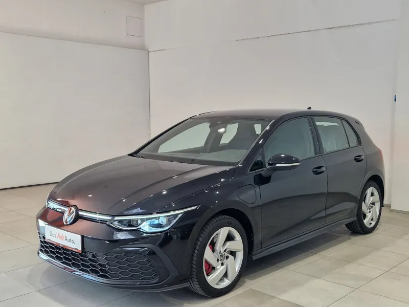 VW Golf GTE