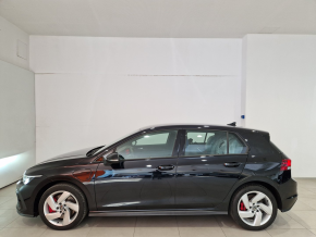 VW Golf GTE thumbnail