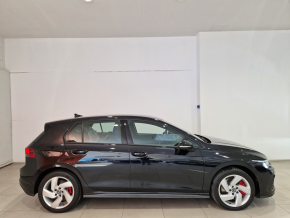 VW Golf GTE thumbnail