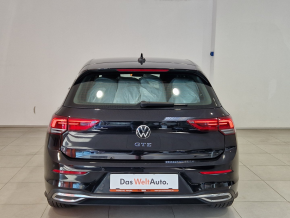 VW Golf GTE thumbnail