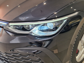 VW Golf GTE thumbnail